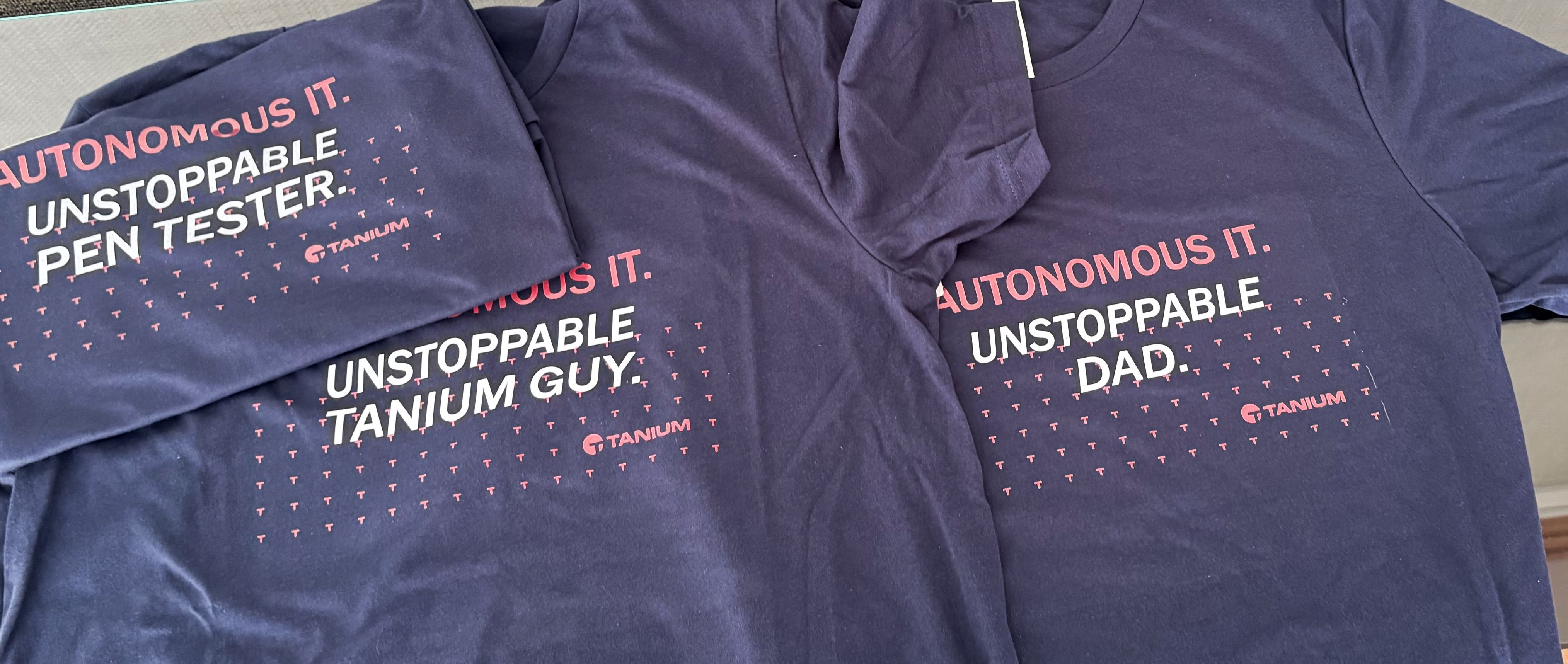 Individuell gestaltbare T-Shirts von Tanium